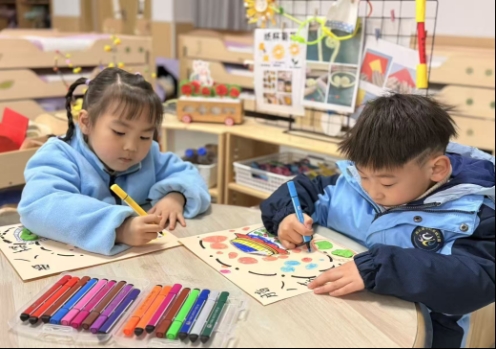 温情腊八 童趣传承