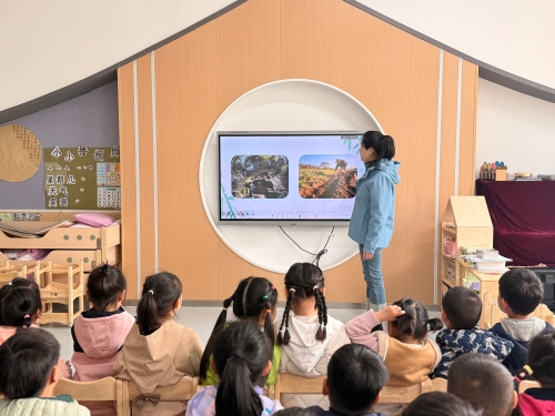 春风清明时·童心寄哀思