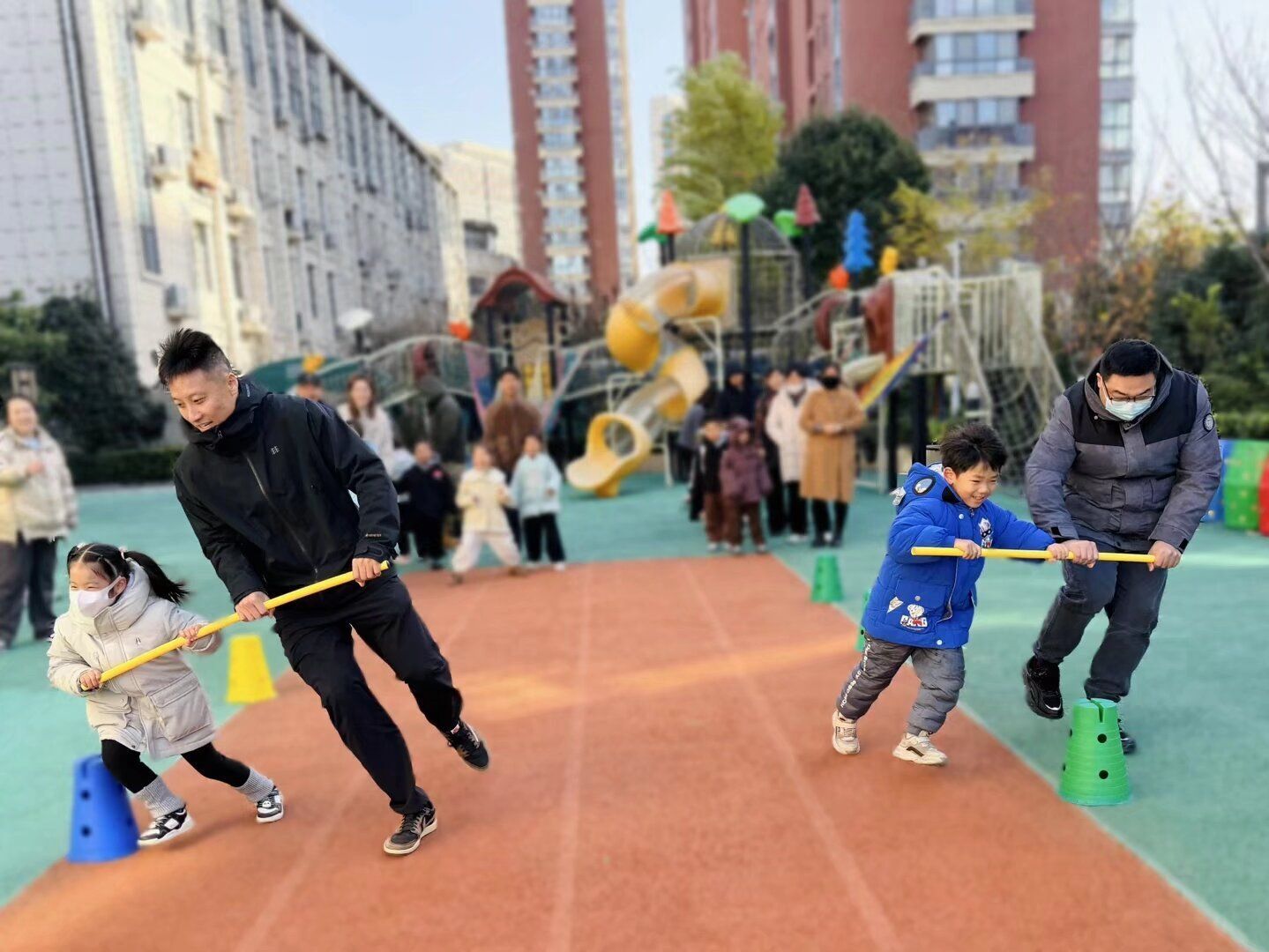 “伴”日零距离，同心促成长
